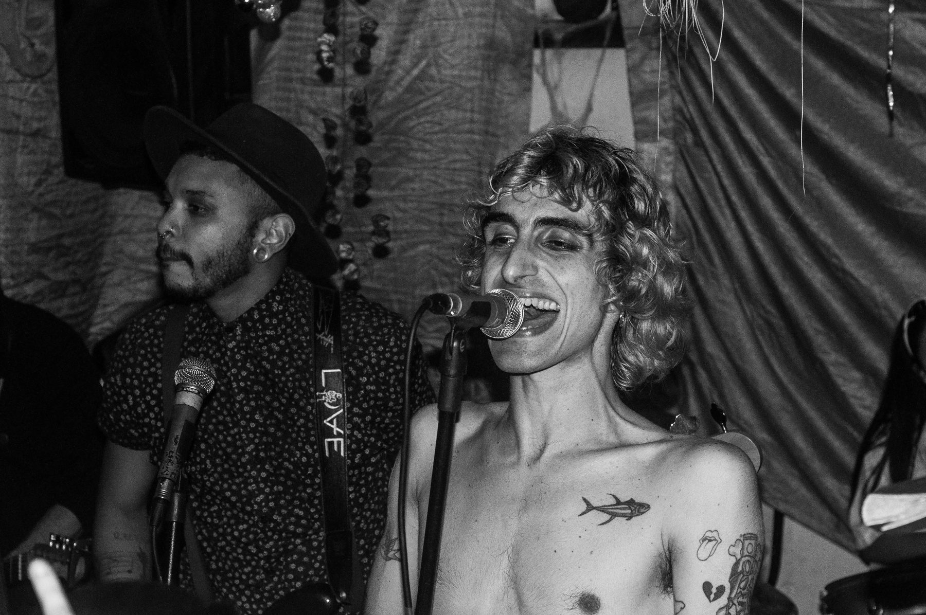 Weird Party 3, foto Hyakuya